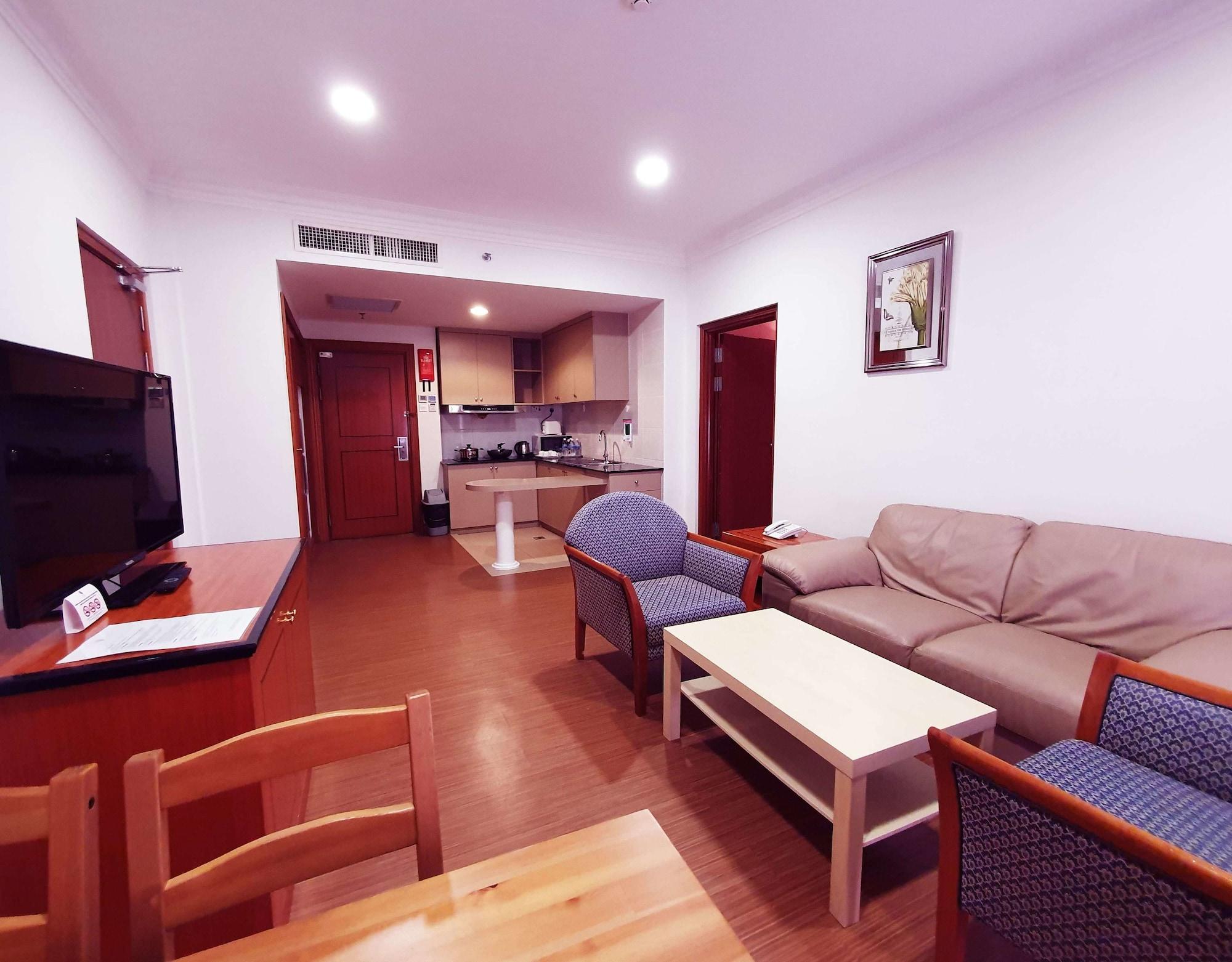 Parkview Hotel Kampong Jerudong Екстериор снимка
