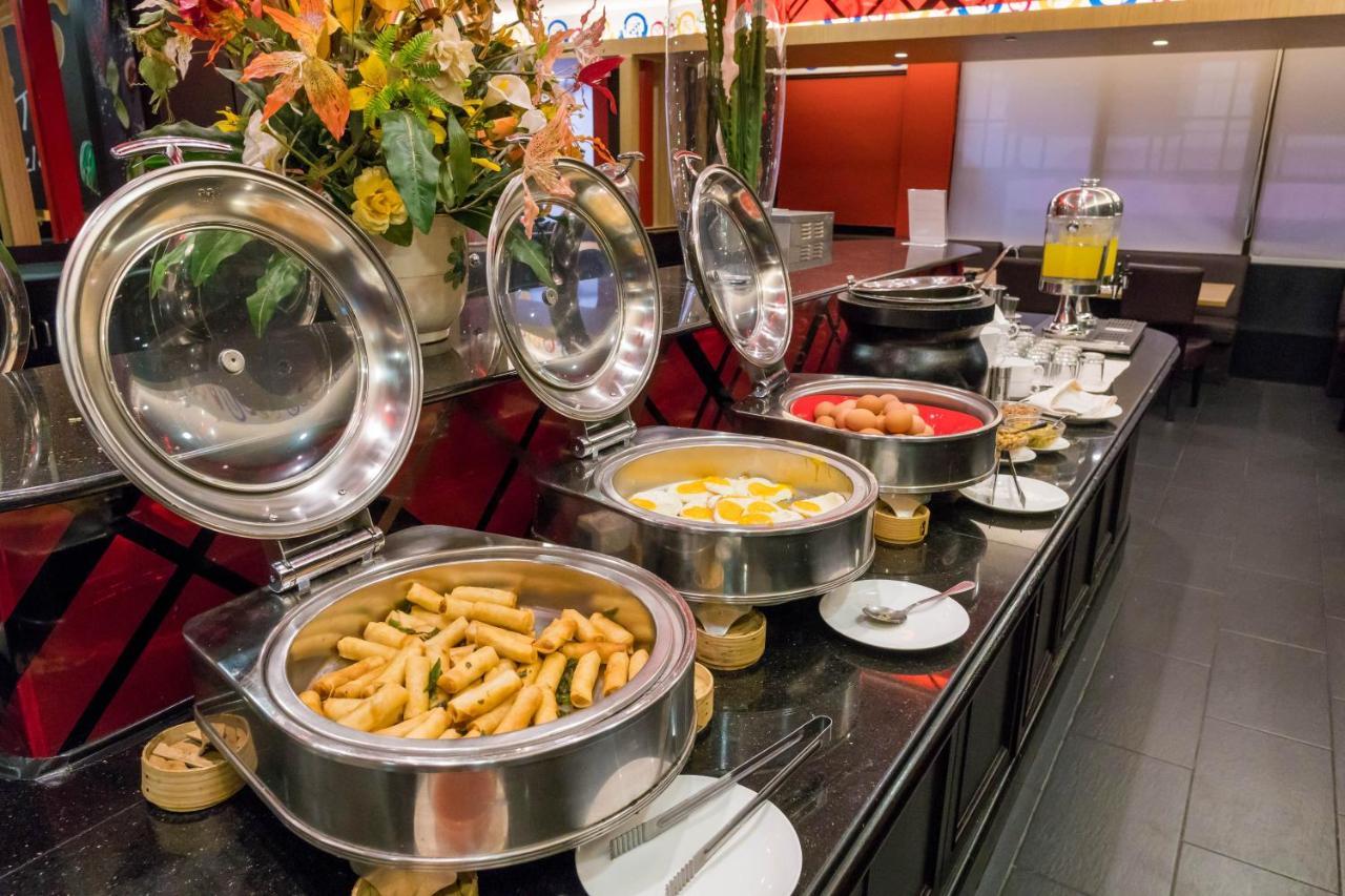 Parkview Hotel Kampong Jerudong Екстериор снимка